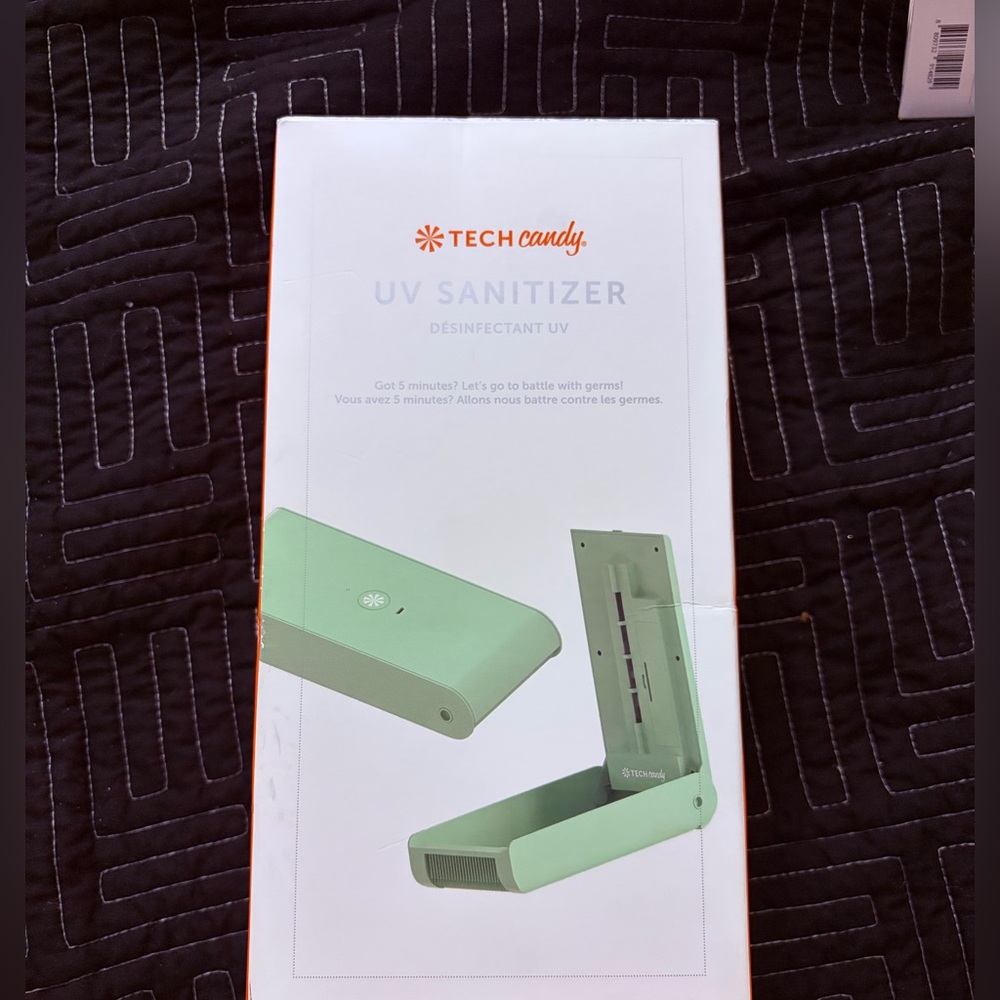 Tech Candy UV Sanitizer in Green